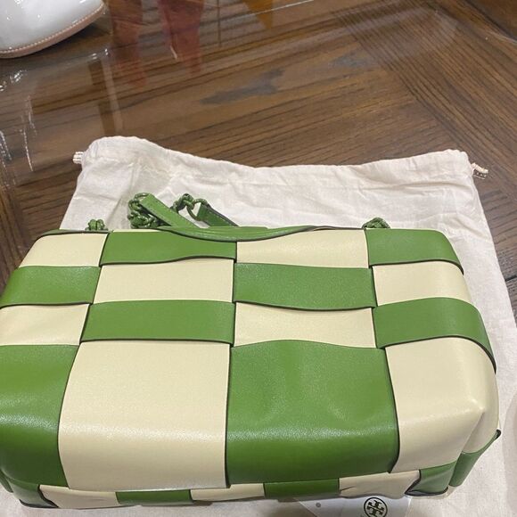 TORY BURCH RARE FLEMING GREEN CREAM PATCHWORK CROSSBODY - Picture 8 of 13